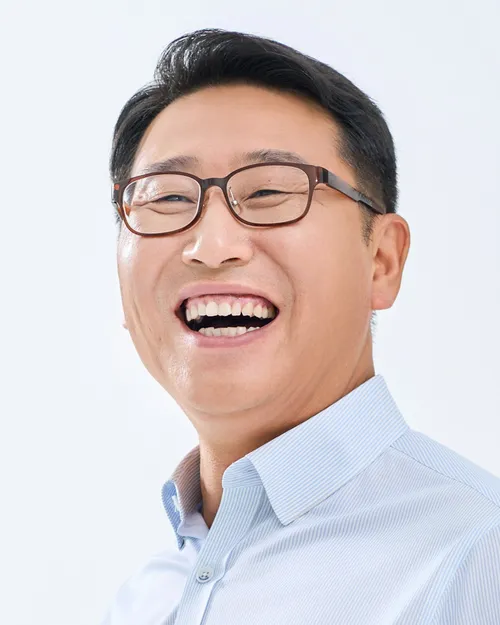 Kim Young-hwan