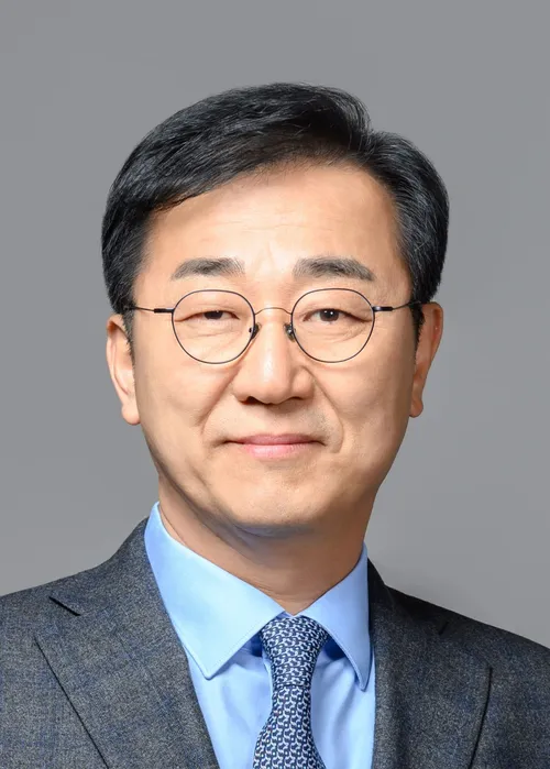 Kim Yoon-deok