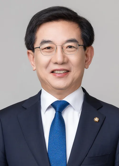 Jung Il-young