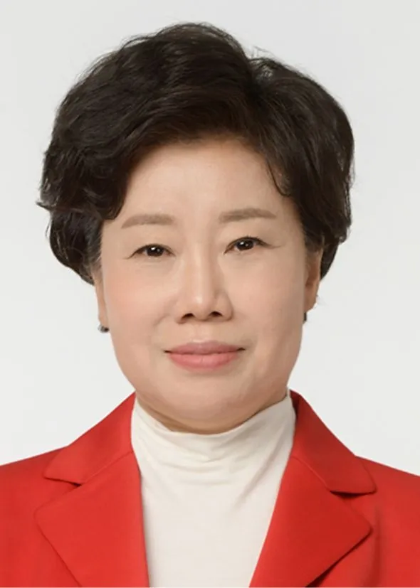Cho Bae-sook
