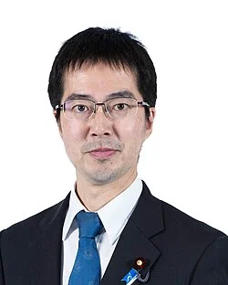 Yasuhiro Takami