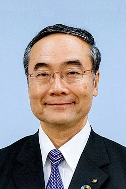 Kamon Iizumi